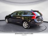 Used 2016 Volvo V60 T5 Premier image 2