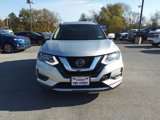 Used 2020 Nissan Rogue SV image 2