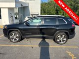 Used 2019 Jeep Cherokee Limited w/ Trailer Tow Group image 2