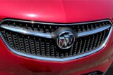 Used 2018 Buick Encore Sport Touring image 4