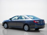 Used 2014 Toyota Camry L image 5
