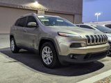 Used 2018 Jeep Cherokee Latitude Plus image 3