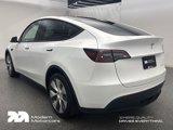 Used 2022 Tesla Model Y Long Range image 3