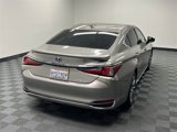 Certified 2021 Lexus ES 300h w/ Premium Package image 5