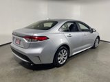 Used 2022 Toyota Corolla LE image 3