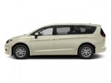 Certified 2017 Chrysler Pacifica Touring image 3