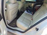 Used 2014 Lincoln MKS image 3