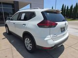 Used 2019 Nissan Rogue SV image 4