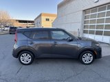 Used 2021 Kia Soul LX image 2