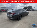 Used 2023 Hyundai Elantra SEL image 3