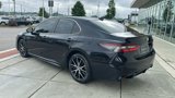 Used 2024 Toyota Camry SE image 5