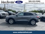 Used 2022 Ford Escape SE image 3