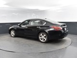 Used 2013 Nissan Altima 2.5 SV image 6