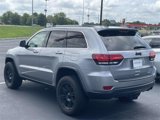 Used 2020 Jeep Grand Cherokee Laredo w/ Laredo X Package image 5