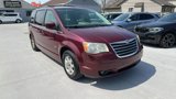 Used 2008 Chrysler Town & Country Touring image 3