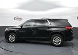 Used 2020 Chevrolet Traverse LS image 2