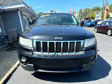 Used 2013 Jeep Grand Cherokee Laredo w/ Laredo E Group image 2