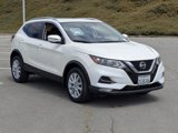 Used 2022 Nissan Rogue Sport SV image 3