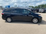 Used 2015 Toyota Sienna XLE image 2