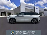 New 2025 Lincoln Nautilus Reserve image 2