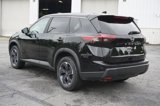 Used 2024 Nissan Rogue SV image 5