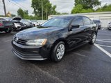 Used 2017 Volkswagen Jetta S image 3