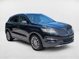 Used 2017 Lincoln MKC Reserve image 3