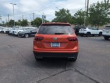 Used 2019 Volkswagen Tiguan SE w/ Panoramic Sunroof Package image 3