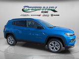 New 2025 Jeep Compass Latitude image 2