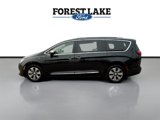 Used 2018 Chrysler Pacifica Limited w/ Advanced Safetytec Group image 4