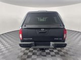 Used 2015 Nissan Frontier PRO-4X image 5