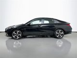 Used 2022 Hyundai Elantra SEL w/ Convenience + Premium Package image 4