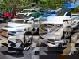 Used 2017 Ford Escape Titanium image 3