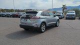 Used 2024 Ford Edge SE image 3