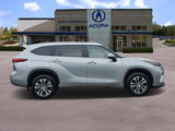 Used 2023 Toyota Highlander L image 5