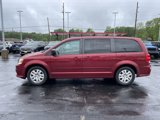 Used 2016 Dodge Grand Caravan SE w/ Quick Order Package 29E SE image 2
