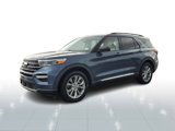 Used 2021 Ford Explorer XLT w/ Equipment Group 202A image 2