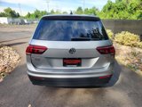 Used 2019 Volkswagen Tiguan SE w/ Panoramic Sunroof Package image 4