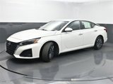 Used 2023 Nissan Altima 2.5 SV image 5