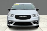 Certified 2024 Chrysler Pacifica Touring-L image 3