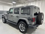 Used 2020 Jeep Wrangler Unlimited Sahara image 2