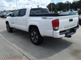 Used 2017 Toyota Tacoma TRD Sport image 5