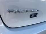 Used 2020 Chrysler Pacifica Touring-L image 5