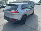 Used 2015 Jeep Cherokee Sport image 4