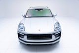 Certified 2022 Porsche Macan image 6
