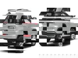 Used 2023 Jeep Grand Cherokee Altitude image 3