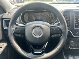 Used 2023 Jeep Cherokee Altitude Lux image 3