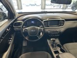 Used 2020 Kia Sorento LX w/ LX I4 Convenience Package image 2