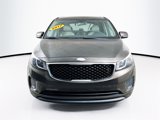 Used 2017 Kia Sedona LX w/ LX Essentials Premium Package image 2