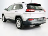 Used 2018 Jeep Cherokee Latitude Plus w/ Cold Weather Group image 5